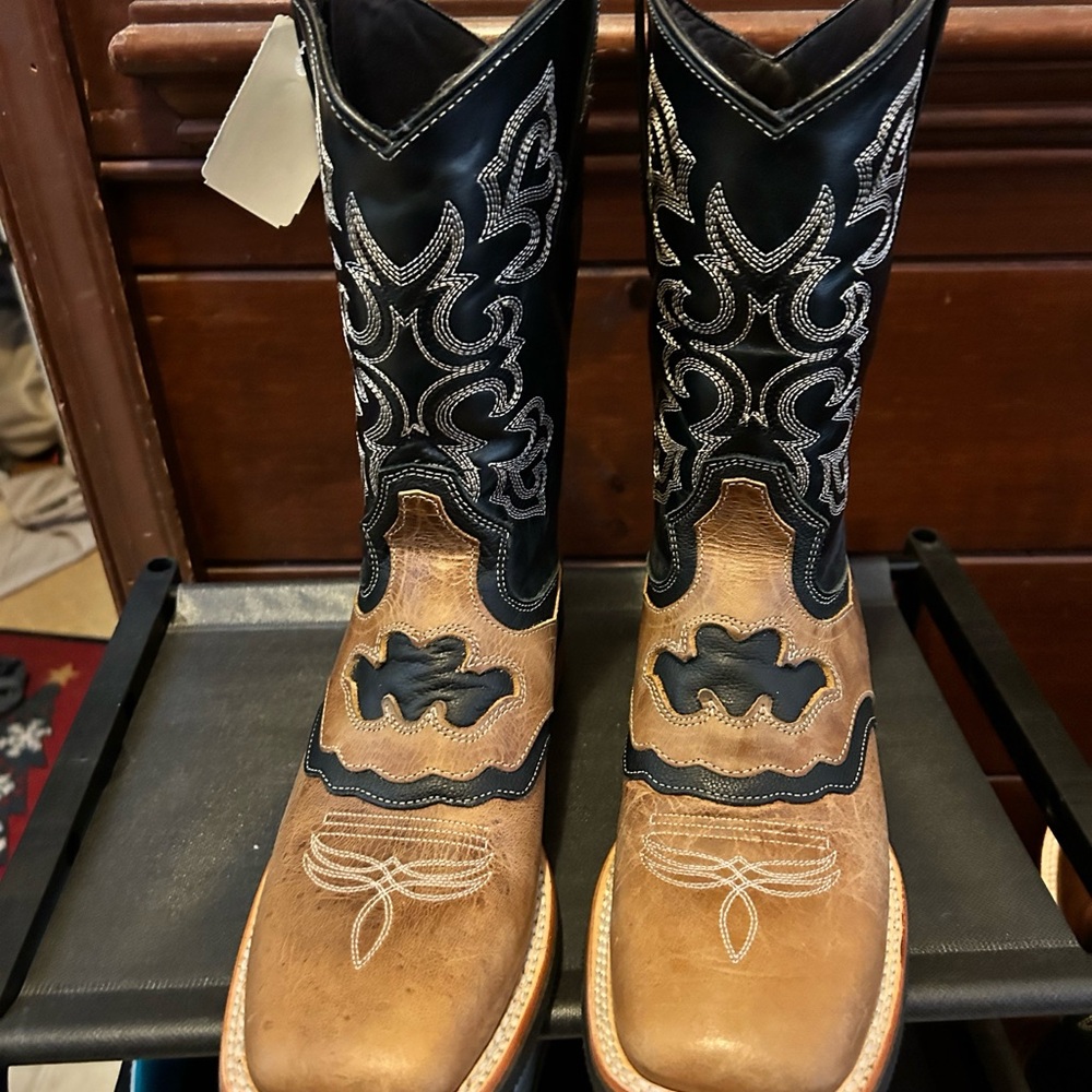 Two tone JB Dillion Men’s Cowboy Boots NWT 7.5 D